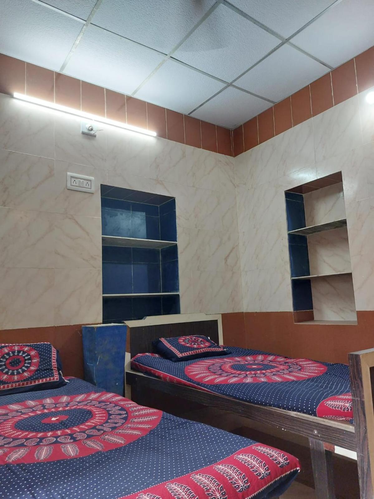Ram Nivas Home Stay Dwarka Buitenkant foto